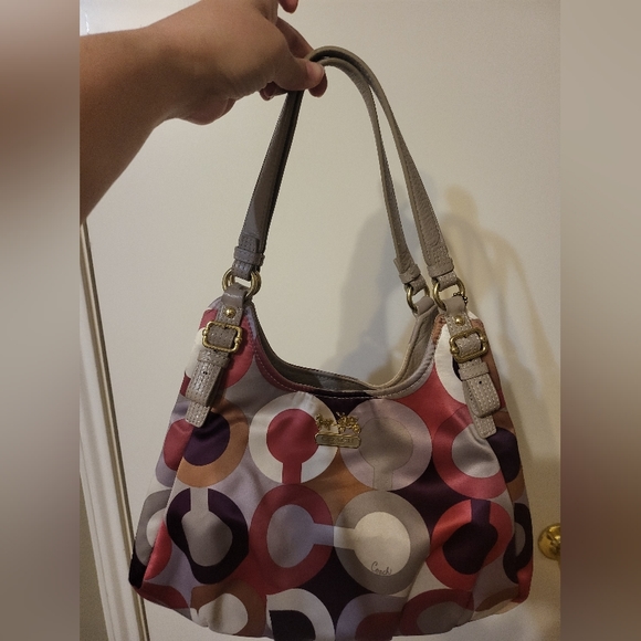 Coach Madison OP ART Hobo purse - Picture 2 of 12